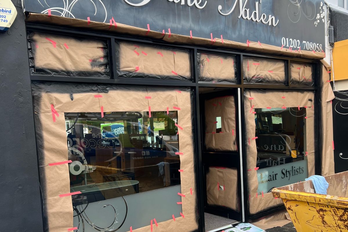 Shop front spray Painting
