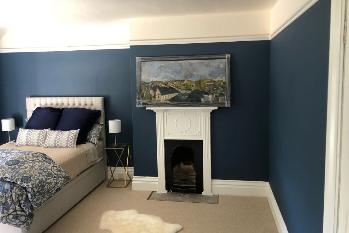 painting and decorating listed building