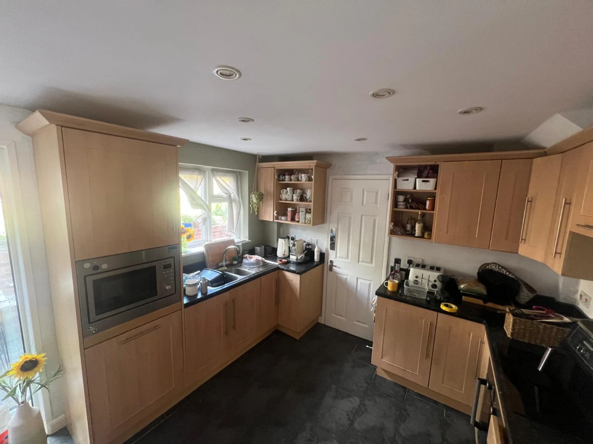 before kitchen respray in Hampshire