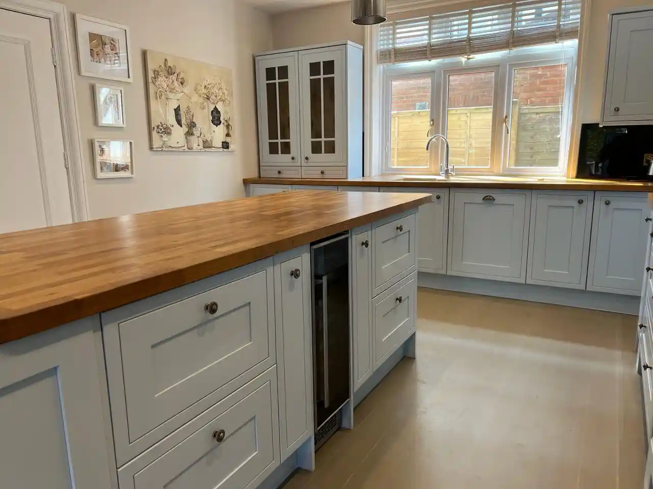 kitchen-respraykitchen-cupboard-respray-near-me-bournemouth01