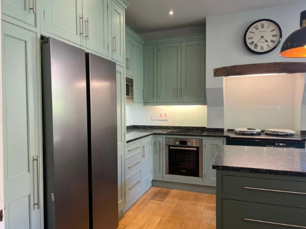 Kitchen Doors Spraying In Wiltshire
