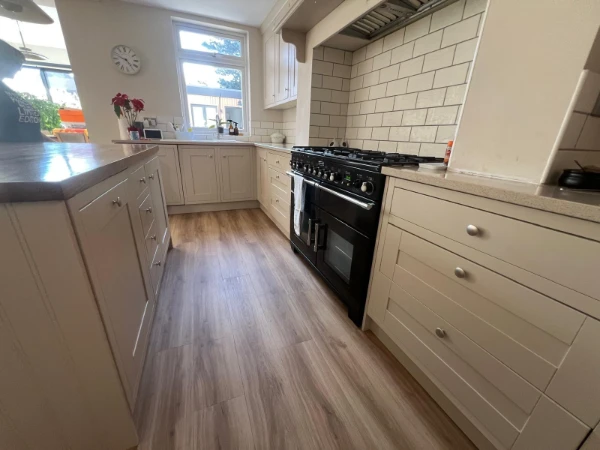 Kitchen Doors Spraying Somerset