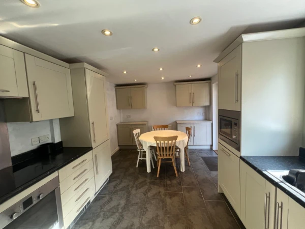 Kitchen Respray Wiltshire