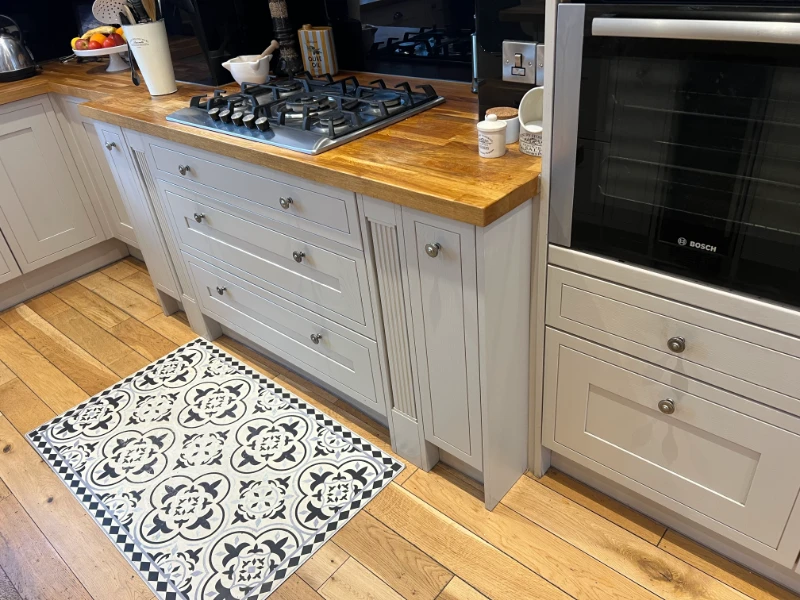 Before - Kitchen Cupboard painting Wiltshire