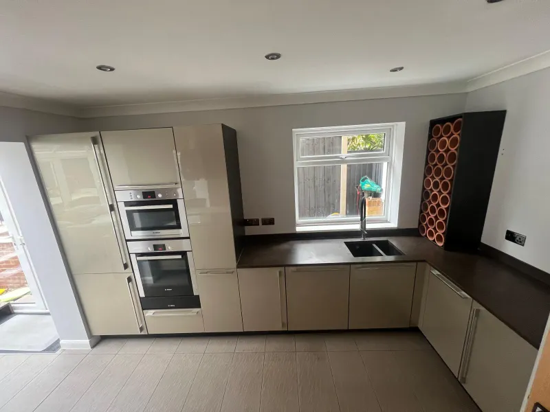 Before - Kitchen Wrktop Respray